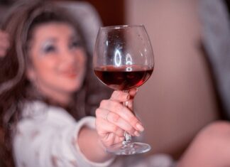 Ile można wypić wina i jechać?